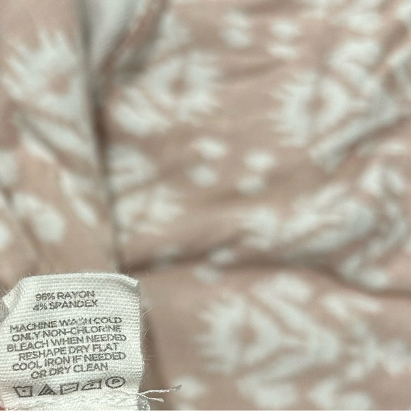 Loft Outlet Lounge Pink White Geo Print Blouson Casual Sleeveless Romper Size L - Picture 5 of 6